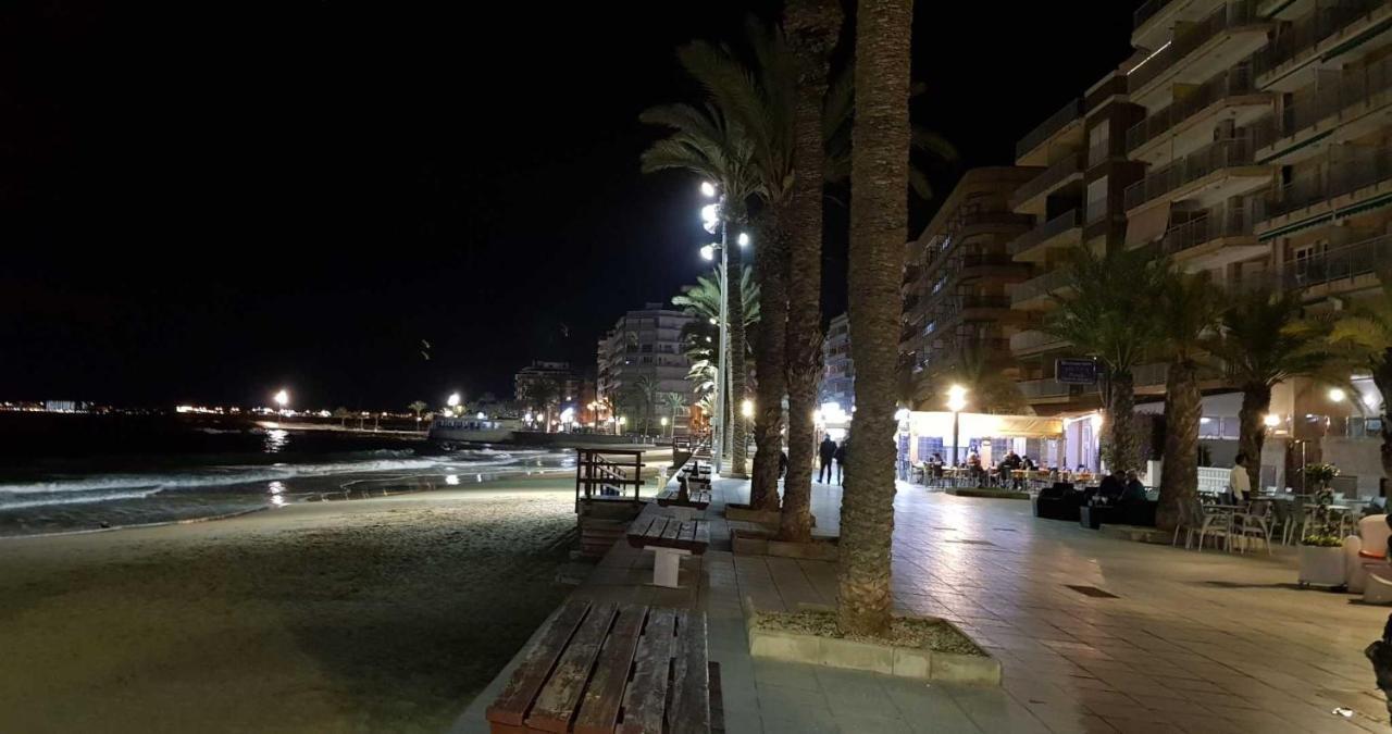 El Sombrero Apartment With Free Wifi Playa Del Cura Torrevieja Eksteriør bilde