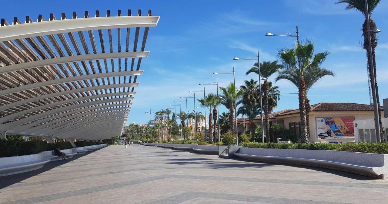 El Sombrero Apartment With Free Wifi Playa Del Cura Torrevieja Eksteriør bilde